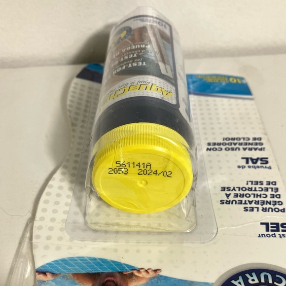 AquqChek Pool & Spa Test Strips - Picture 4 of 4